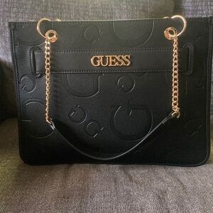 Black guess tote